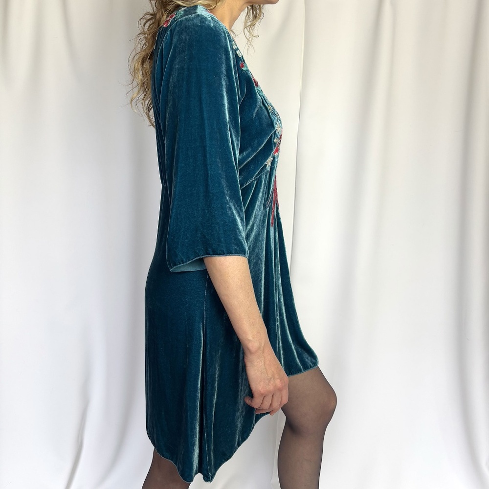 Johnny Was JWLA "Ava" Velvet Embroidered Tunic Dress – Medium - Picture 4 of 13